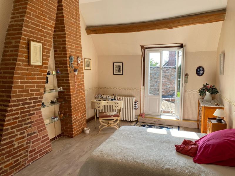 Maison ancienne - 179 m² - 8 pièces