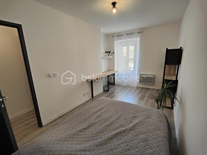 Maison de village - 80 m² - 4 pièces