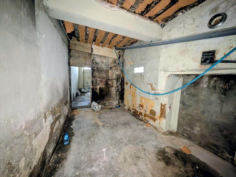 Local commercial - 110 m²