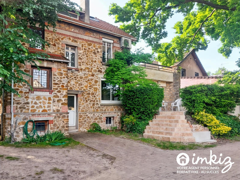 Maison - 174 m² - 7 pièces