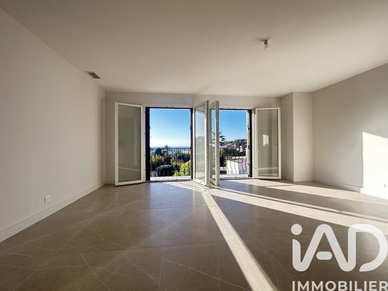 Appartement - 118 m² - 5 pièces