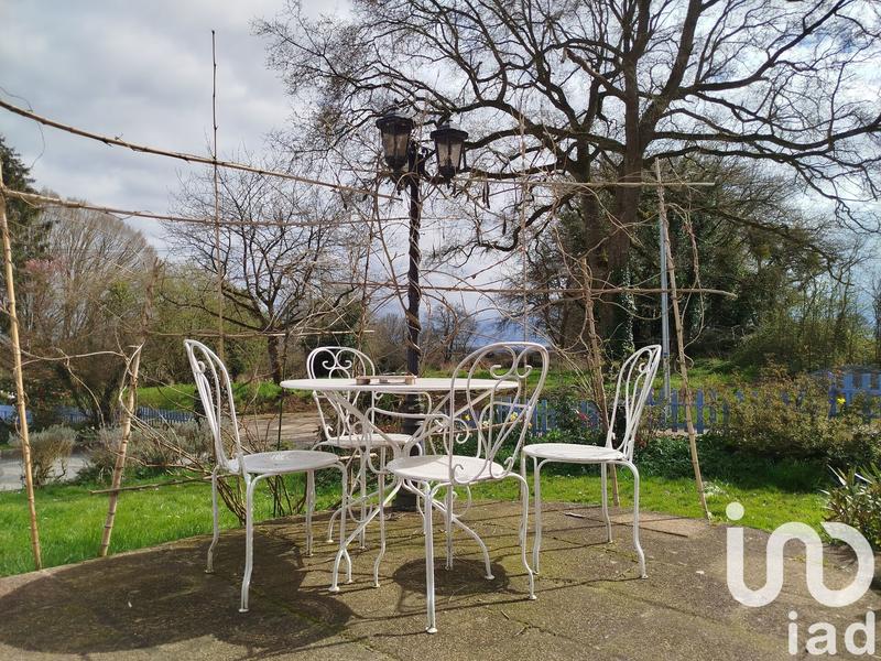 Maison - 190 m² - 10 pièces