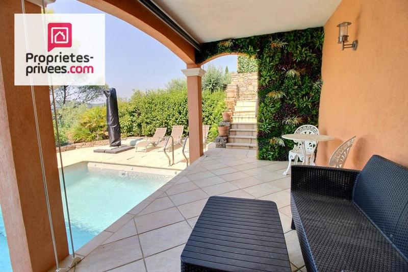 Villa - 140 m² - 6 pièces