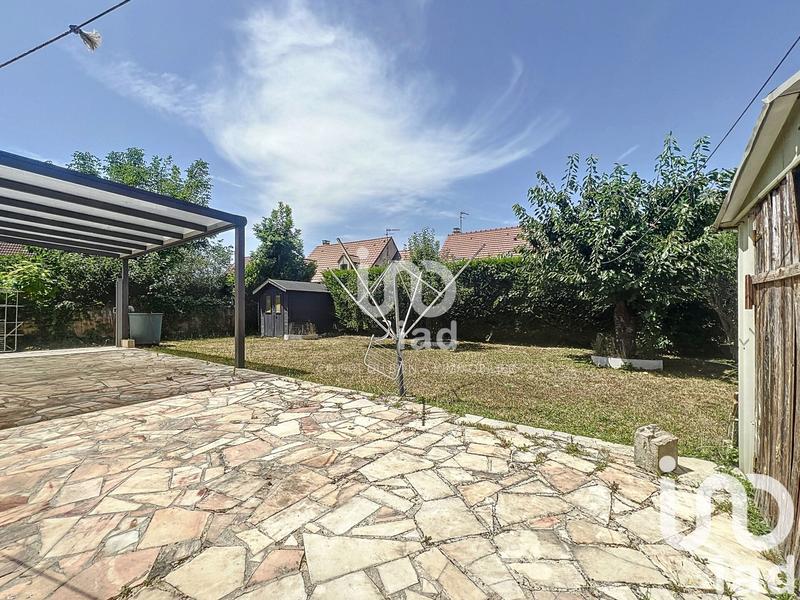 Maison - 121 m² - 7 pièces