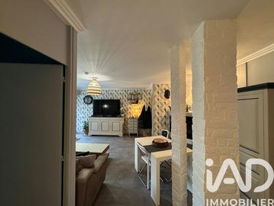 Appartement - 84 m² - 4 pièces