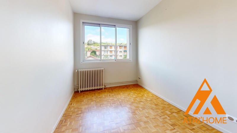 Appartement - 87 m² - 4 pièces