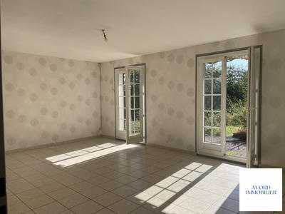 Maison - 81 m² - 4 pièces