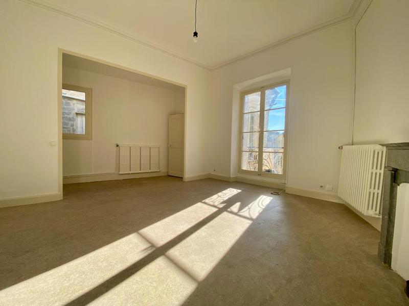 Appartement - 81 m² - 3 pièces