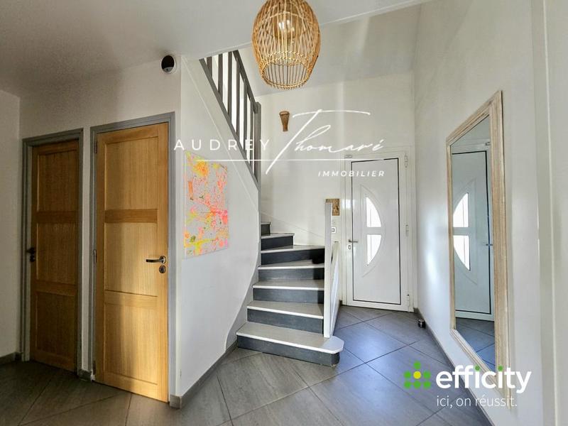 Pavillon - 101 m² - 6 pièces