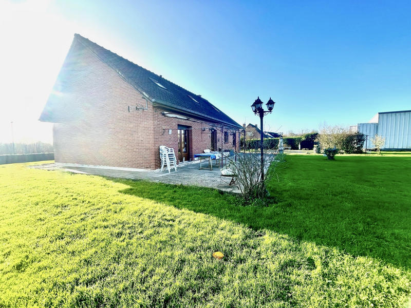 Maison - 170 m² - 8 pièces