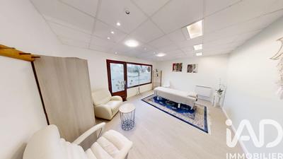 Maison - 310 m² - 10 pièces