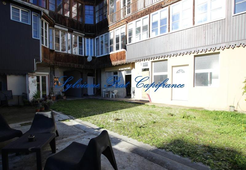 Appartement bourgeois - 198 m² - 6 pièces