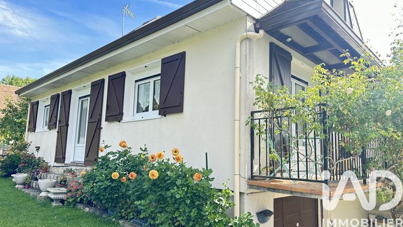 Maison - 102 m² - 5 pièces