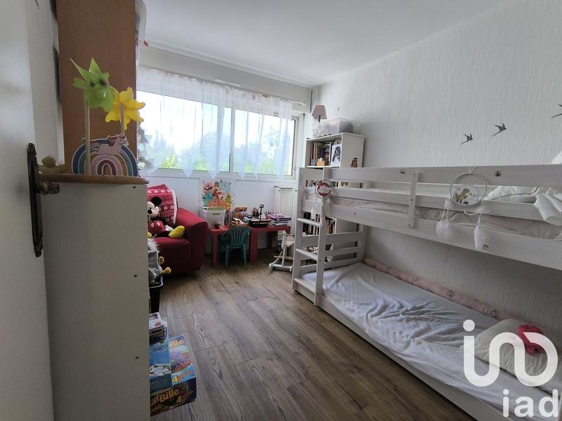 Appartement - 99 m² - 5 pièces