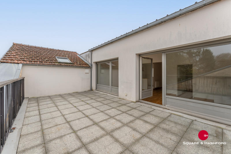 Appartement - 82 m² - 4 pièces