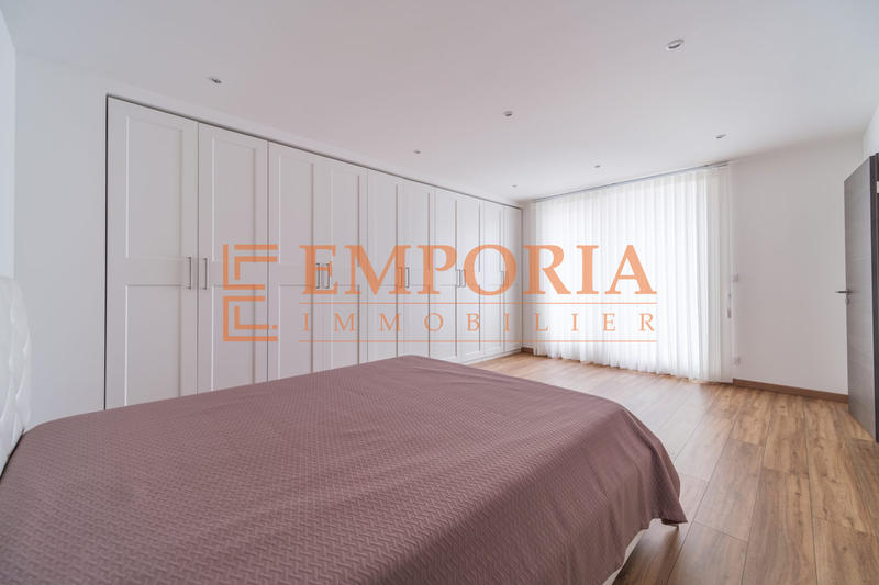 Maison - 136 m² - 5 pièces