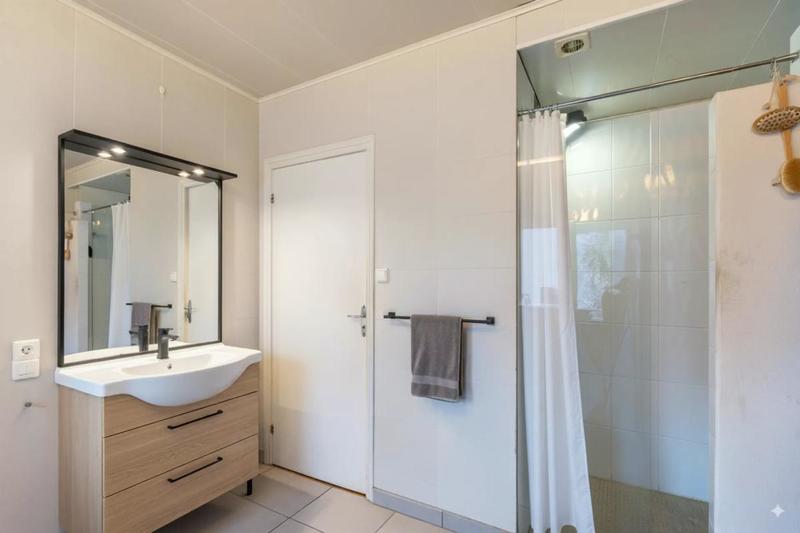 Appartement - 77 m² - 4 pièces