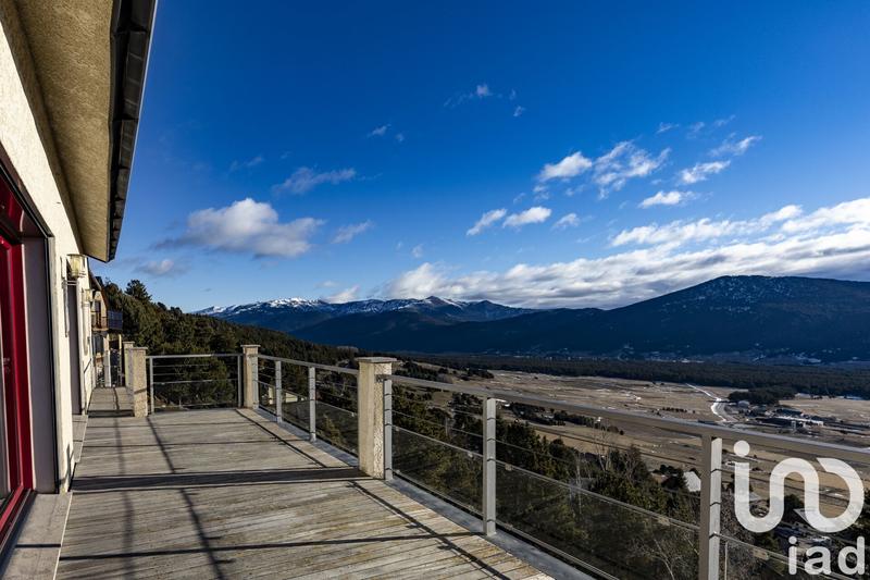 Châlet - 356 m² - 7 pièces