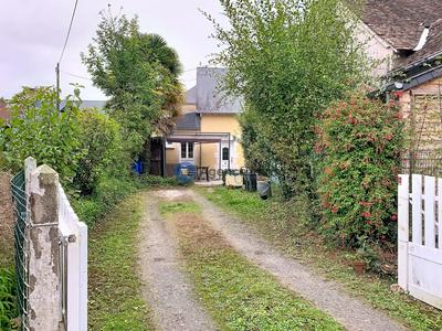 Maison - 95 m² - 4 pièces