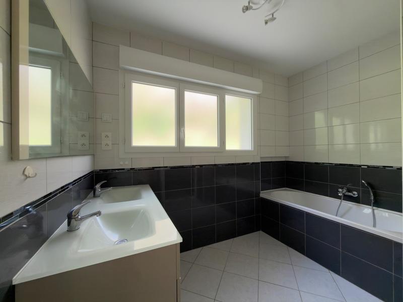 Maison - 84 m² - 4 pièces