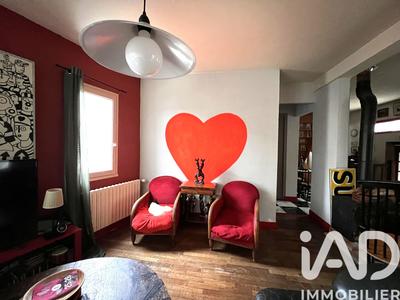 Maison - 214 m² - 8 pièces