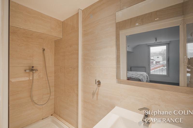 Maison - 156 m² - 7 pièces