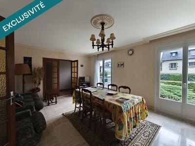 Maison - 95 m² - 6 pièces