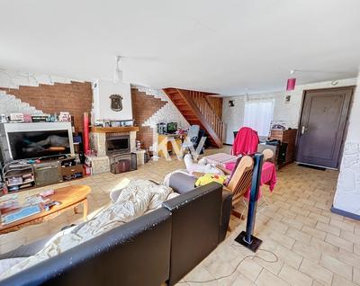 Maison - 113 m² - 6 pièces