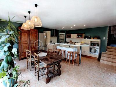 Maison de village - 152 m² - 5 pièces