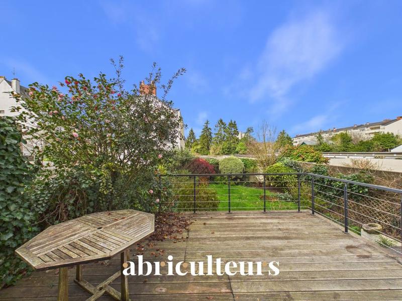 Maison ancienne - 240 m² - 8 pièces