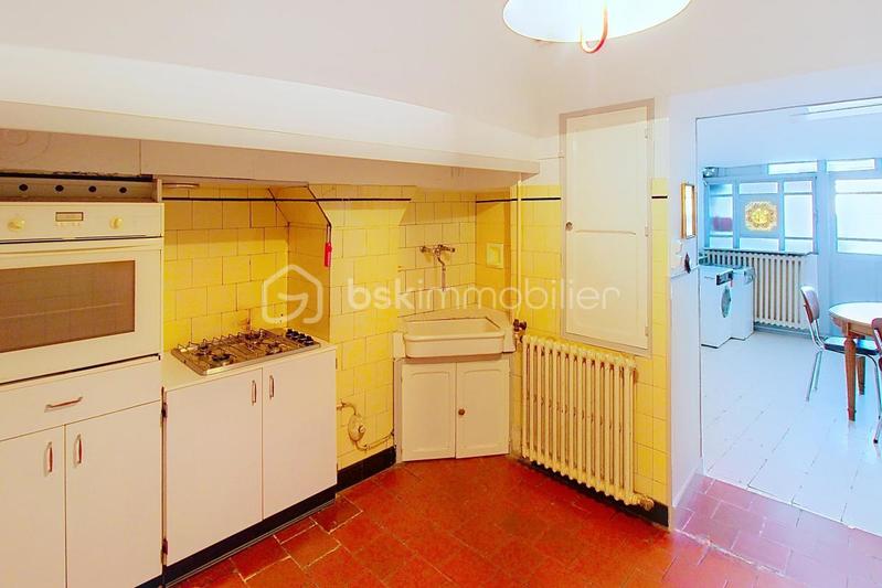 Maison en pierre - 120 m² - 9 pièces