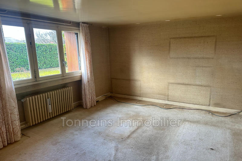 Maison - 3 370 m² - 5 pièces