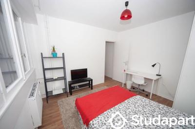 Chambre - 15 m² - 1 pièce