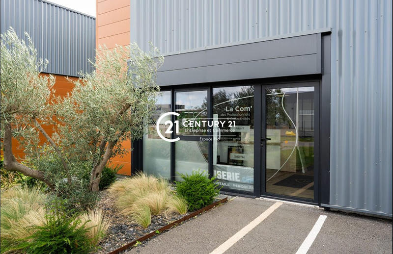 Local d'activités - 470 m²