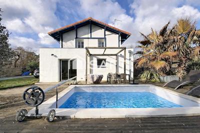 Maison - 107 m² - 3 pièces