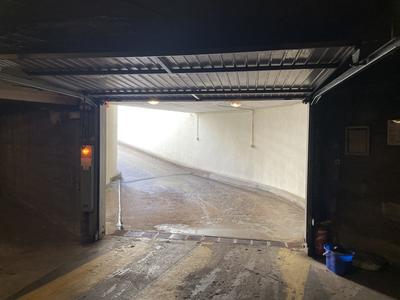 Parking / Garage - 13 m²