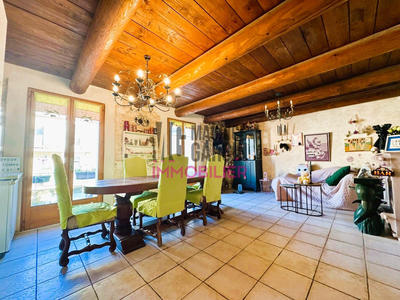 Maison - 114 m² - 4 pièces