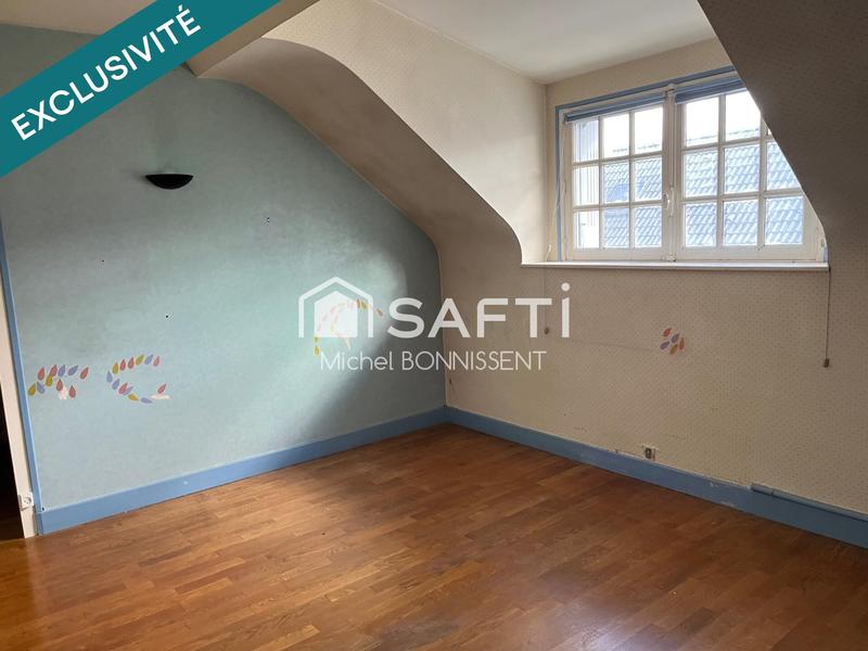 Maison - 221 m² - 4 pièces