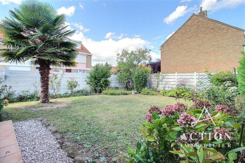 Maison - 111 m² - 5 pièces