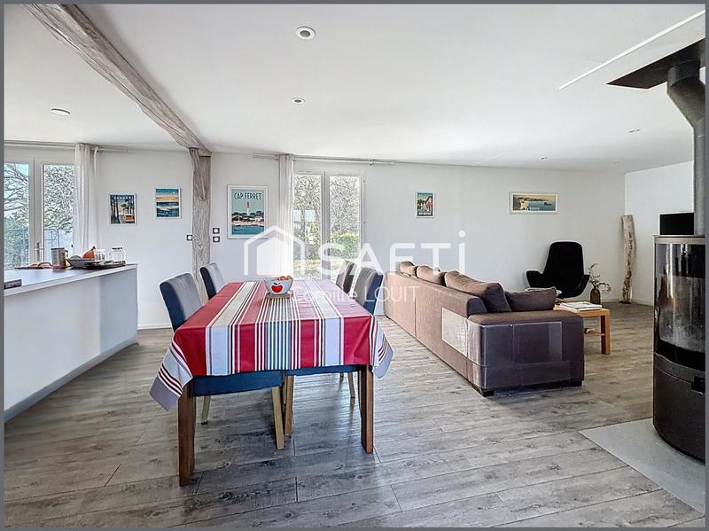 Maison - 92 m² - 5 pièces