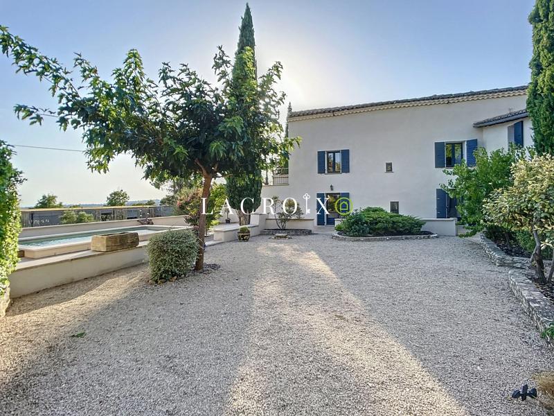 Maison - 169 m² - 5 pièces