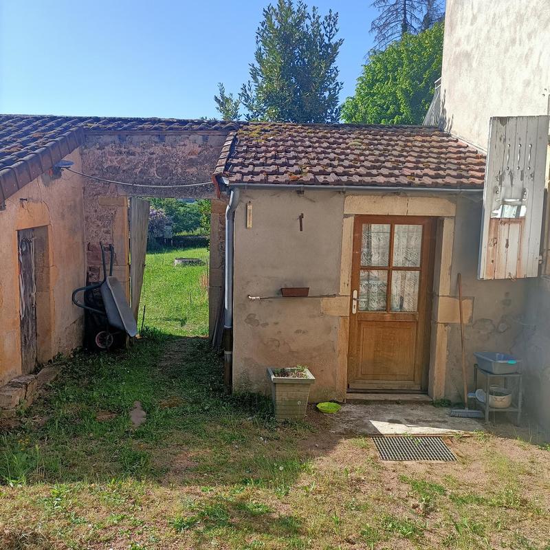 Propriété - 200 m² - 12 pièces