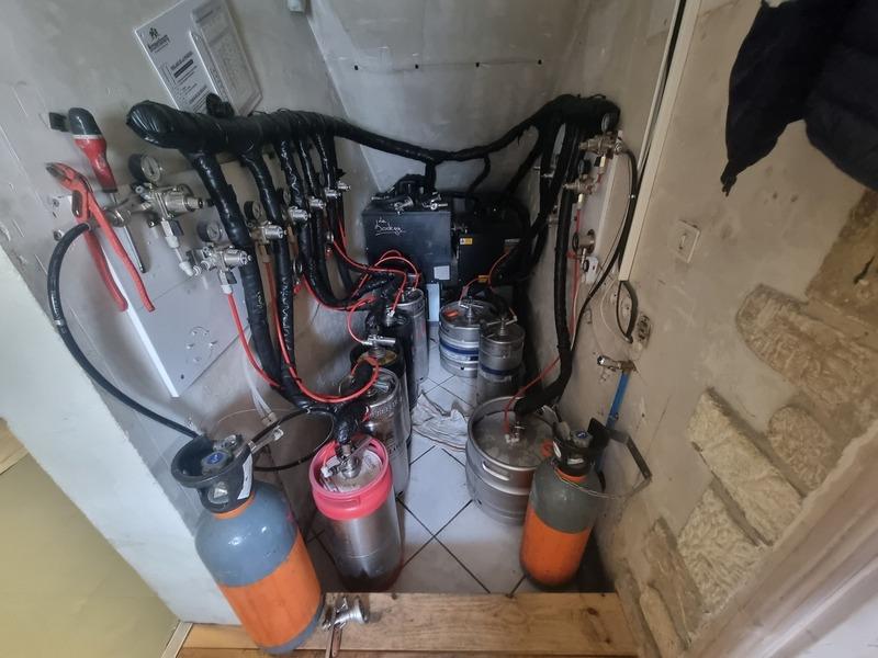 Fonds de commerce - 197 m²