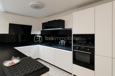 Maison - 84 m² - 4 pièces