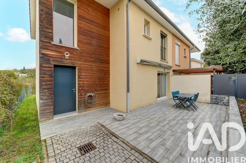 Maison - 115 m² - 4 pièces