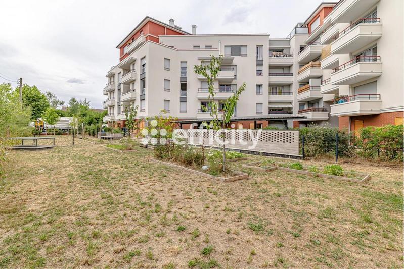 Appartement - 89 m² - 5 pièces