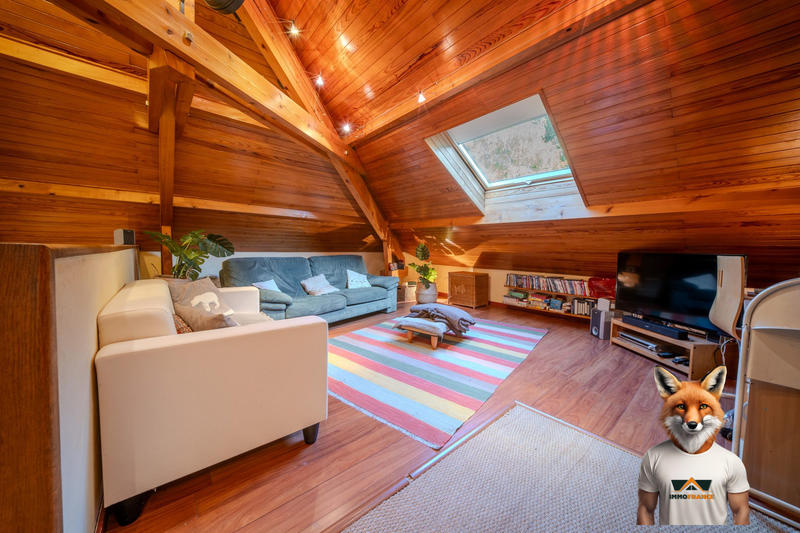 Maison - 171 m² - 8 pièces