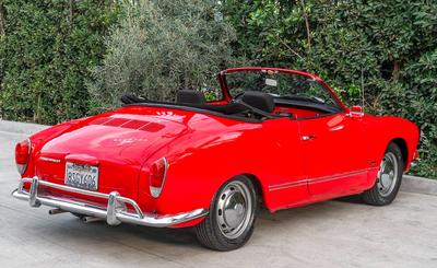 Volkswagen Karmann Ghia