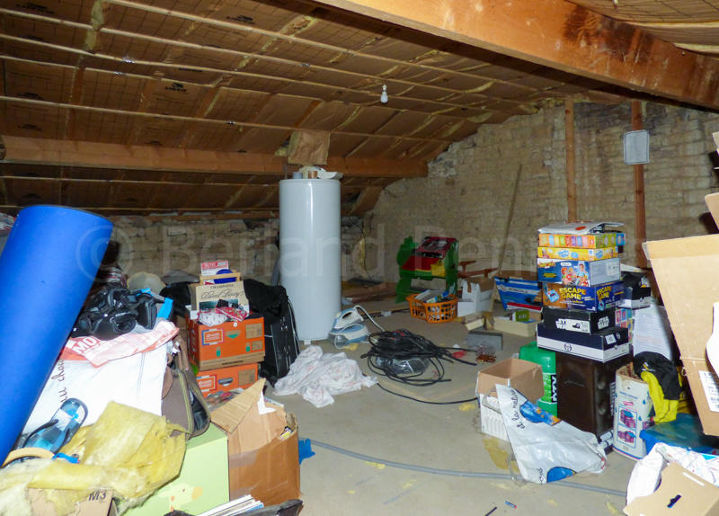 Maison en pierre - 150 m² - 6 pièces