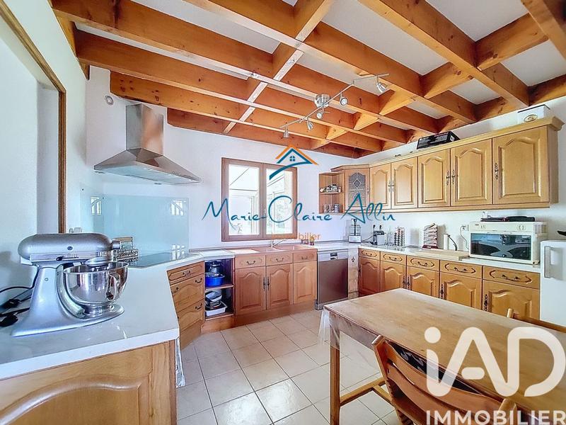 Maison - 190 m² - 6 pièces